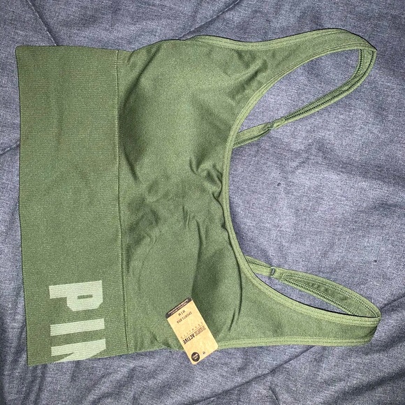 Pink Seamless sports bra - Picture 5 of 9